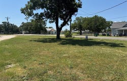 200 N 7th Street, Lometa, TX 76853