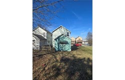 1131 Hamilton Ave, Farrell, PA 16121