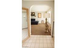 5108 Edenhurst Road, Lyndhurst, OH 44124