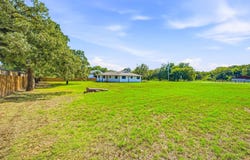 1949 N Dale Avenue, Stephenville, TX 76401