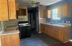 799 coopers creek rd, Charleston, WV 25312