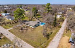 609 E Quitman Street, Alba, TX 75410