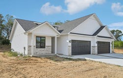 317 Willow Street, Pardeeville, WI 53854
