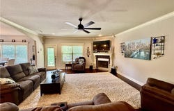 64 Wandsworth  DR, Bella Vista, AR 72715