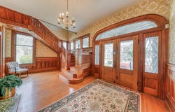 1004 N Patterson St, Valdosta, GA 31601
