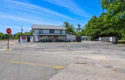8196 FL-85, Laurel Hill, FL 32567