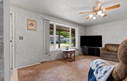 57 SOLAR Circle, APPLETON, WI 54915