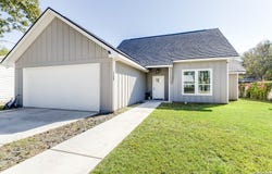 1209 Avenue K, Hondo, TX 78861