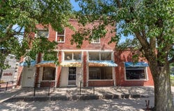 1817 N Main Street, Higginsville, MO 64037