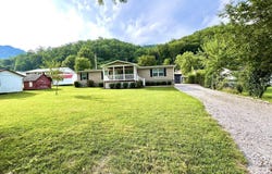 117 Lisa Lane, Evarts, KY 40828