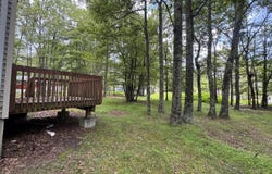 2149 Valley View Drive, Bushkill, PA 18324