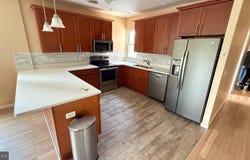 219-221-223 S WASHINGTON ST, WILKES BARRE, PA 18701