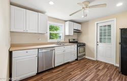 25 Collins Avenue, Port Monmouth, NJ 07758