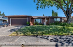 4060 Rock Way, Central Point, OR 97502