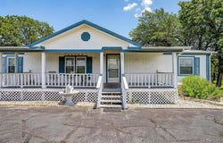 207 Sea Salt Drive, Springtown, TX 76082