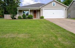 2702 Gage Drive, Benton, AR 72019