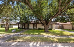1414 E Ailsie Avenue, Kingsville, TX 78363