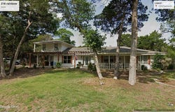 218 Rainbow Drive, Woodway, TX 76712