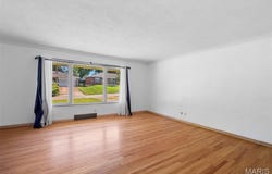 10634 Larkspur Drive, St Louis, MO 63123
