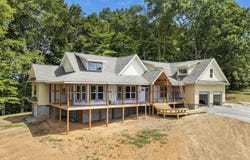2856 Huntleigh Ct, Kodak, TN 37764