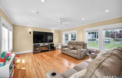 32 Franklin Road, Cromwell, CT 06416