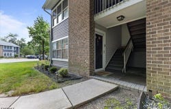 63 Pennsylvania Way, North Brunswick Twp., NJ 08902-3511