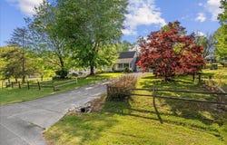 2609 E Hillview Drive, DALTON, GA 30721