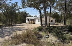 414 Oak Hollow, Caldwell, TX 77836