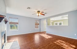 100 Kendall Cv, Elgin, TX 78621