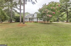 151 Bateman, Gray, GA 31032