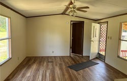 11 Humming Bird Dr, Shelocta, PA 15701