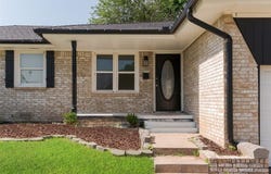 300 Yukon Avenue, Yukon, OK 73099