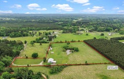 8550 New Hope Rd, Gilmer, TX 75645