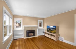 3305 NE SISKIYOU ST, Portland, OR 97212