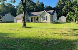 429 Central Line, Stockbridge, GA 30281