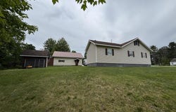 21 Adams Lane, Newcomb, NY 12852