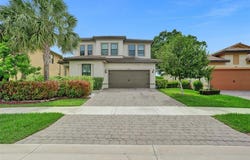 8241 NW 79th Ave, Tamarac, FL 33321