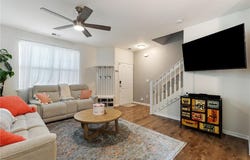 348 Holyoke Lane, Chesapeake, VA 23320