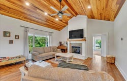 20 Joeffie Road, Grant, AL 35747