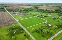 14578 Montgomery Street, Crown Point, IN 46307