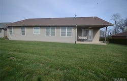 4551 Baywood Lane, Smithton, IL 62285