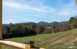337 Maple Knoll Drive, Hendersonville, NC 28792