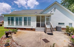 2618 Saint John Circle, Kinston, NC 28504