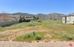 21633 Golden Star Blvd, Tehachapi, CA 93561