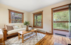 360 N MILLWARD Street, Jackson, WY 83001