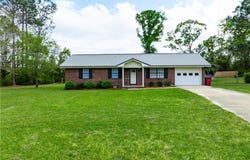 3433 Pecan Lane, Blackshear, GA 31516