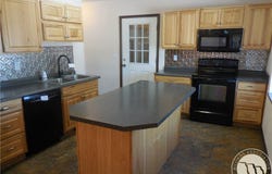 124 Lincoln Ave NW, Sidney, MT 59270