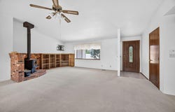 230 Blackwell Drive, Grants Pass, OR 97527