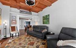 204 SE 1st Street, Lee's Summit, MO 64063