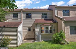 2105 CHELMSFORD CIRCLE, NEWARK, DE 19713